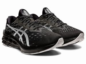 Bezecke Topanky Asics Novablast 2 Panske Čierne Strieborne | 39576-SINV