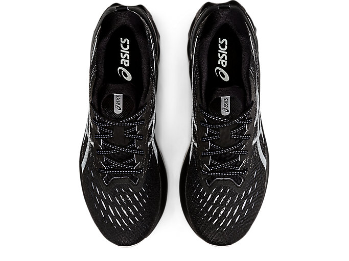 Bezecke Topanky Asics Novablast 2 Panske Čierne Strieborne | 39576-SINV